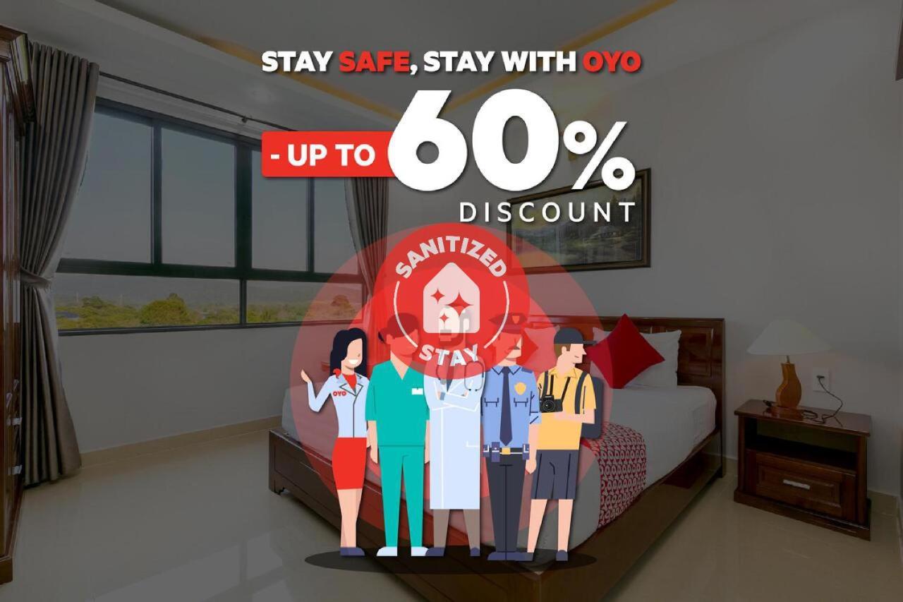 Oyo 314 Emas 23 Guest House Syariah Malang Esterno foto